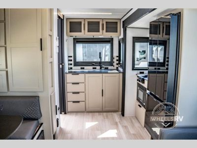 2026 Keystone RV Walkabout - Photo 28