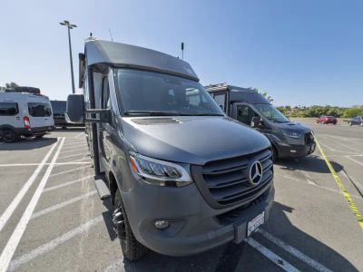 2025 Winnebago EKKO - Photo 1