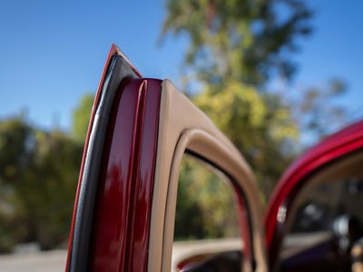 1937 Ford Tudor Humpback - Photo 16