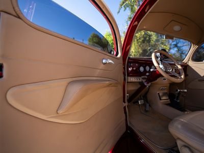1937 Ford Tudor Humpback - Photo 15
