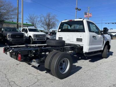 2026 Ford F-350SD - Photo 3