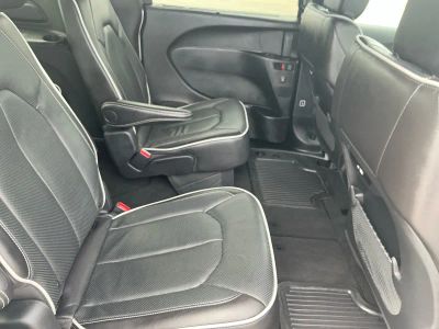 2026 Chrysler Pacifica — photo 19 view