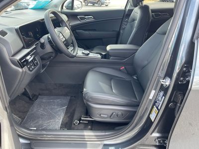 2026 Kia Sportage Hybrid — photo 9 view