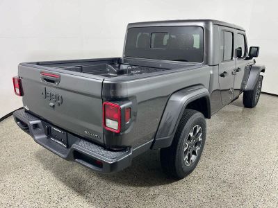 2026 Jeep Gladiator — detail view