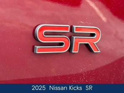 2025 Nissan Kicks - Photo 11
