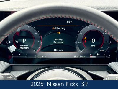 2025 Nissan Kicks - Photo 3