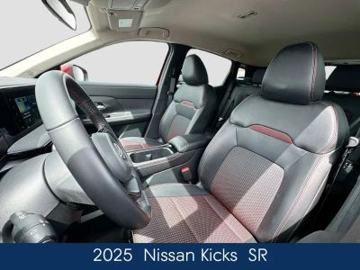 2025 Nissan Kicks - Photo 15