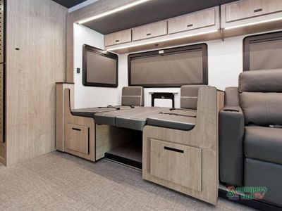 2026 Grand Design Lineage Series F — photo 30 view