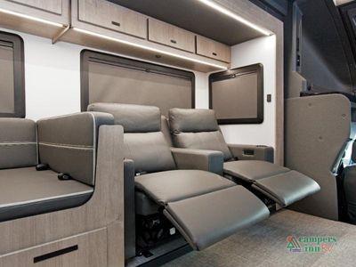 2026 Grand Design Lineage Series F — photo 29 view