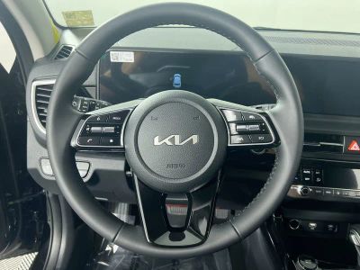 2026 Kia Seltos — photo 17 view