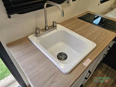 2027 Venture RV Campbound — photo 14 view