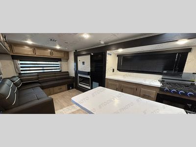2025 Forest River RV Cherokee Grey Wolf Black Label - Photo 5