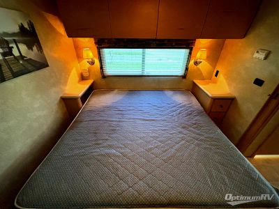 2007 Itasca Sunova — photo 24 view
