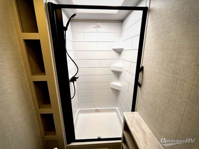 2026 Ember RV E-Series - Photo 17