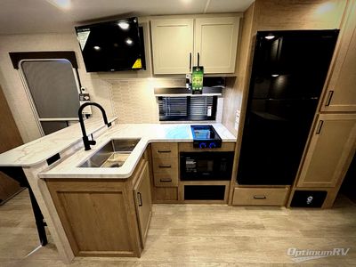 2026 Ember RV E-Series - Photo 6