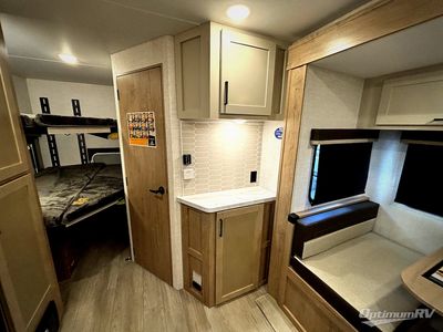 2026 Ember RV E-Series - Photo 12