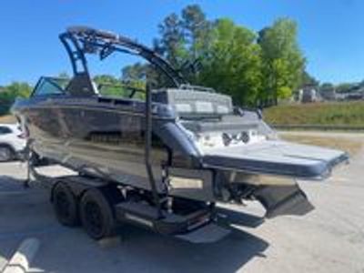 2026 Chaparral 6 GT Surf - Photo 4