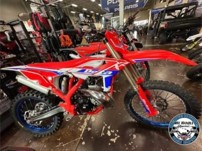 2026 Beta 350 RX — front three-quarter view