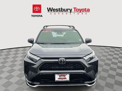 2025 Toyota RAV4 Plug-in Hybrid - Photo 3