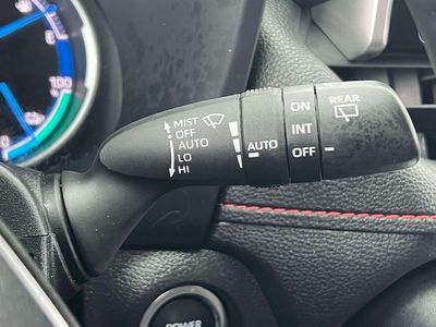 2025 Toyota RAV4 Plug-in Hybrid - Photo 28