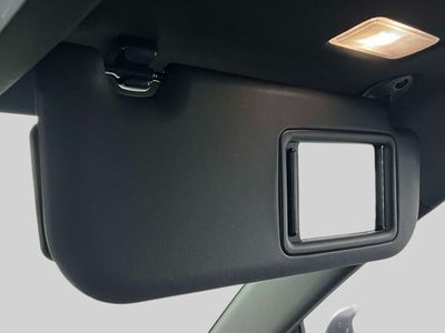 2025 Toyota RAV4 Plug-in Hybrid - Photo 33