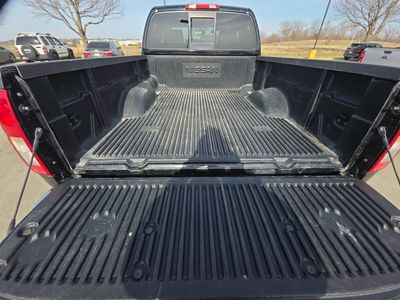 2016 Nissan Frontier — photo 17 view