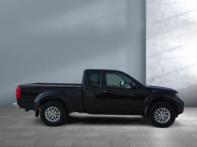 2016 Nissan Frontier — photo 7 view