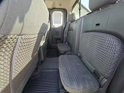 2016 Nissan Frontier — photo 18 view