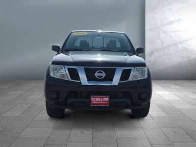2016 Nissan Frontier — side profile view