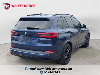 2020 BMW X5 — detail view