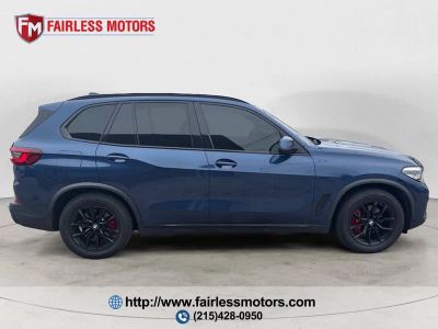 2020 BMW X5 — interior view