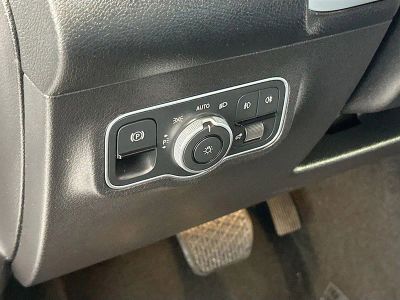 2024 Mercedes-Benz GLB — photo 10 view