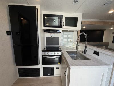 2025 Palomino Solaire - Photo 12