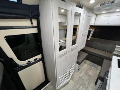 2023 Roadtrek AGILE - Photo 15