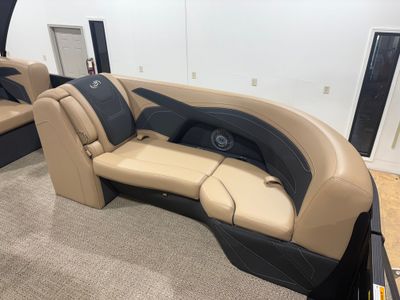 2026 Barletta Cabrio C22M - Photo 17