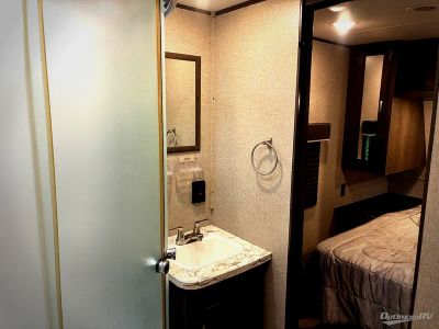 2020 Jayco Jay Flight SLX 8 — photo 17 view