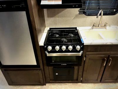 2020 Jayco Jay Flight SLX 8 — photo 9 view