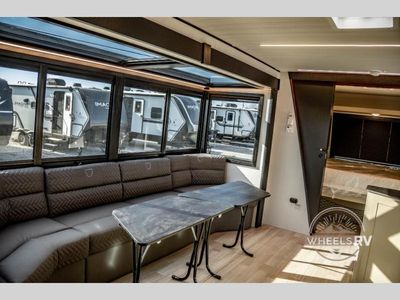 2026 Keystone RV Walkabout - Photo 25