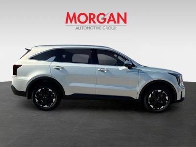 2026 Kia Sorento — engine compartment view