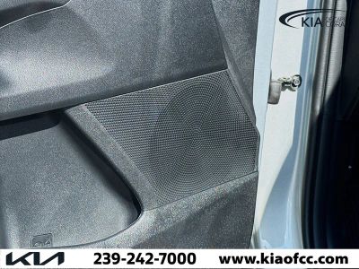 2026 Kia Sorento — photo 23 view