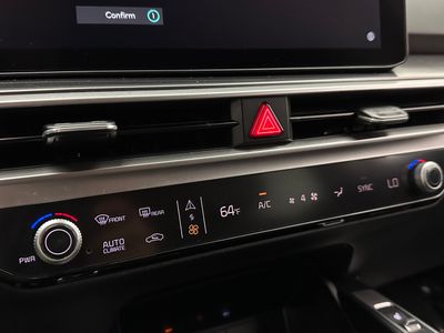 2024 Kia Sorento - Photo 18