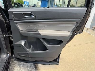 2023 Volkswagen Atlas - Photo 41