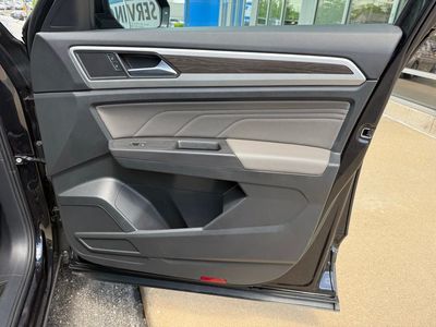2023 Volkswagen Atlas - Photo 48