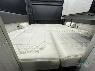 2025 Tiffin Motorhomes GT1 - Photo 43