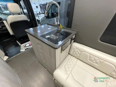 2025 Tiffin Motorhomes GT1 - Photo 17