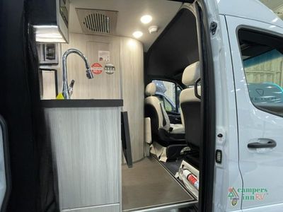 2025 Tiffin Motorhomes GT1 - Photo 7