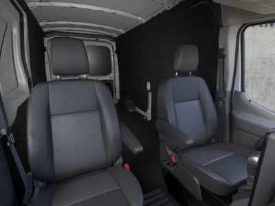 2026 Ford Transit-250 - Photo 10