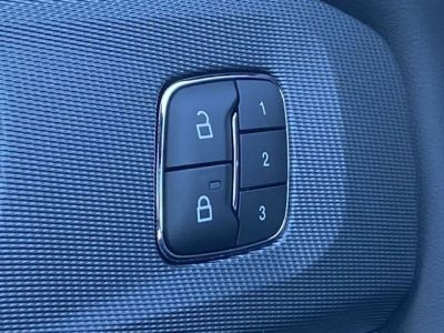 2026 Ford Explorer — photo 9 view