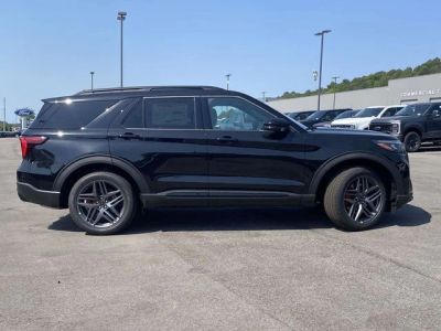2026 Ford Explorer — side profile view