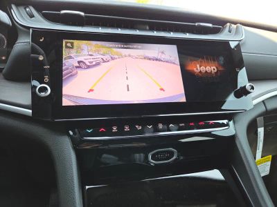 2026 Jeep Grand Cherokee — photo 21 view